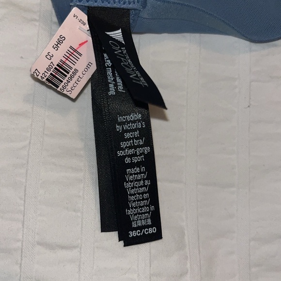 Victoria’s Secret Sports Bra - Picture 5 of 6